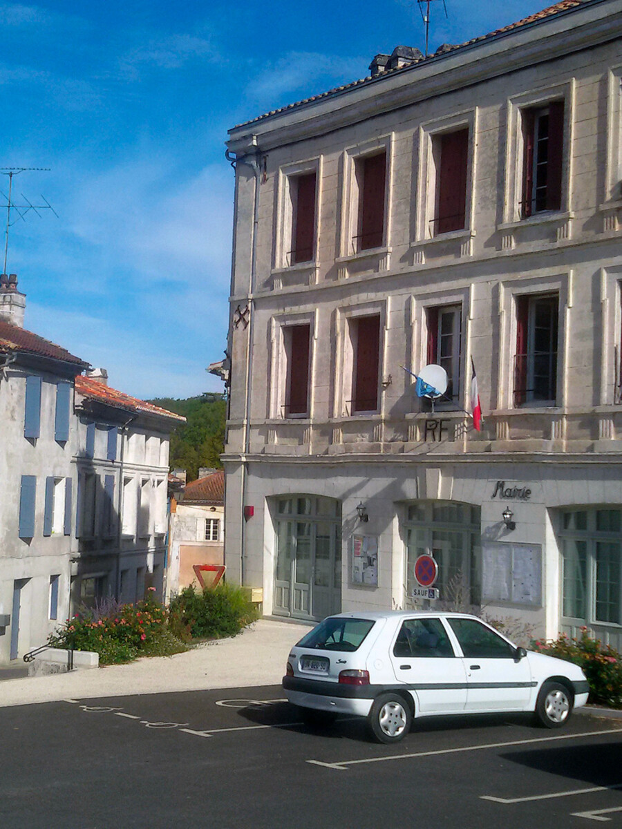 Patrimoine de La Rochebeaucourt et Argentine Association Les Gardiens